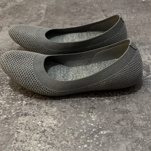 Ballerinas All birds for a comfort abd casual outfit. - Picture 3 of 3